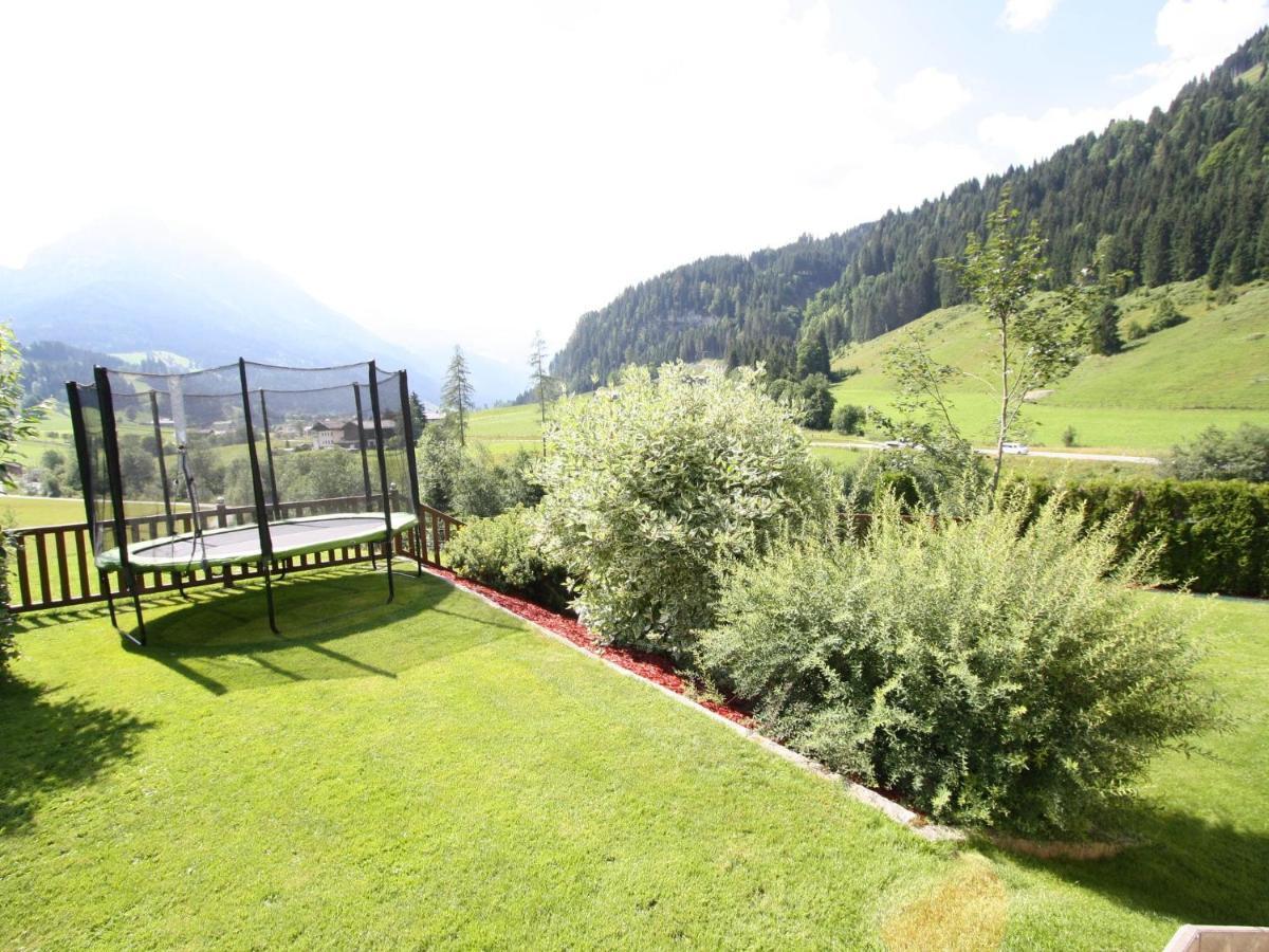 Modern Apartment in Salzburg with Terrace Kleinarl Exterior foto