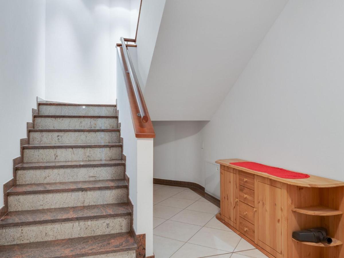 Modern Apartment in Salzburg with Terrace Kleinarl Exterior foto